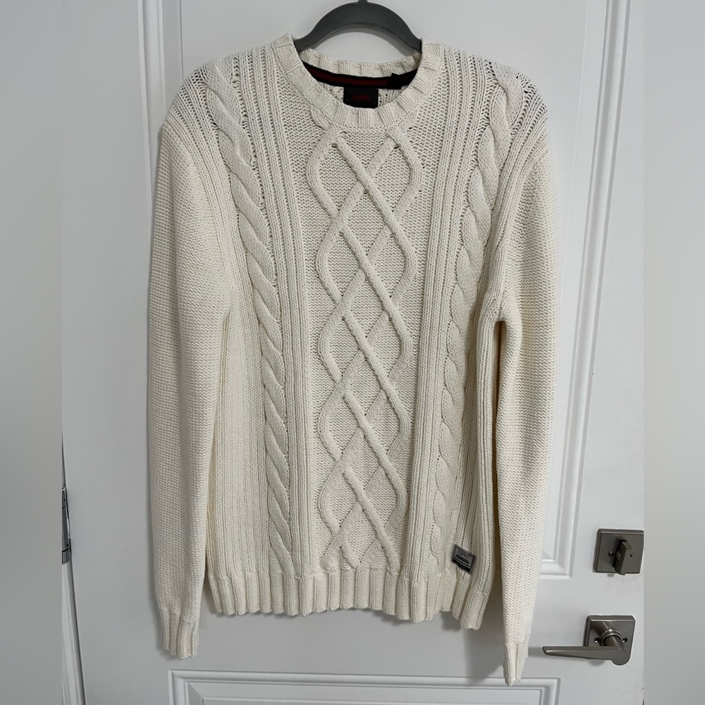 NWOT - Esprit Women’s Crew Neck Sweater - Size L